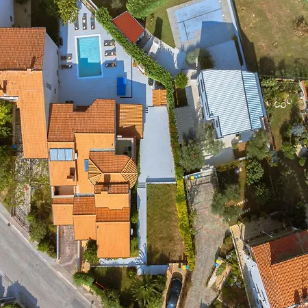 Villa Natalia Stinjan- Private Pool Retreat Pula